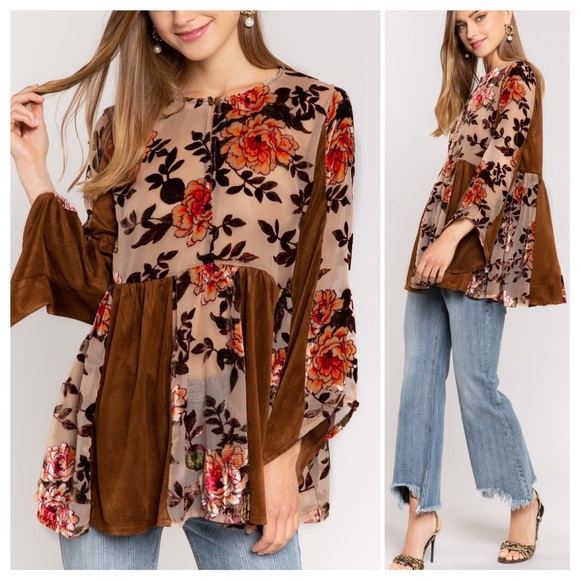 POL Tops - POL 70’s Vintage Style Velvet Embroidered Tunic